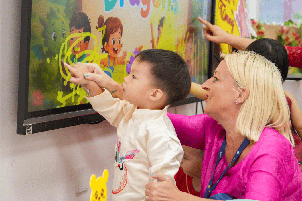 British Vietnamese EYFS Curriculum | BVIS Hanoi - Image-50-50