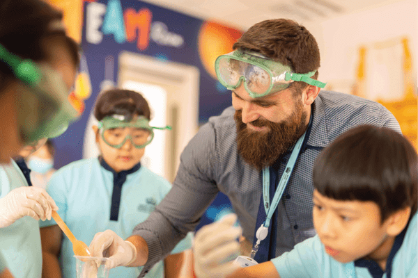 10 LỢI ÍCH KHI THEO HỌC TẠI KHỐI TIỂU HỌC BVIS - 10 good things about Primary at BVIS Hanoi