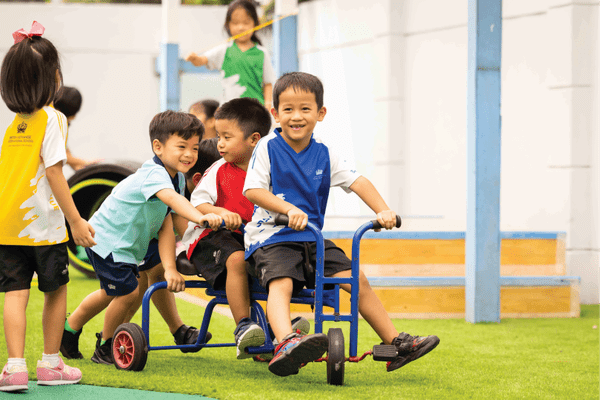 10 LỢI ÍCH KHI THEO HỌC TẠI KHỐI TIỂU HỌC BVIS - 10 good things about Primary at BVIS Hanoi