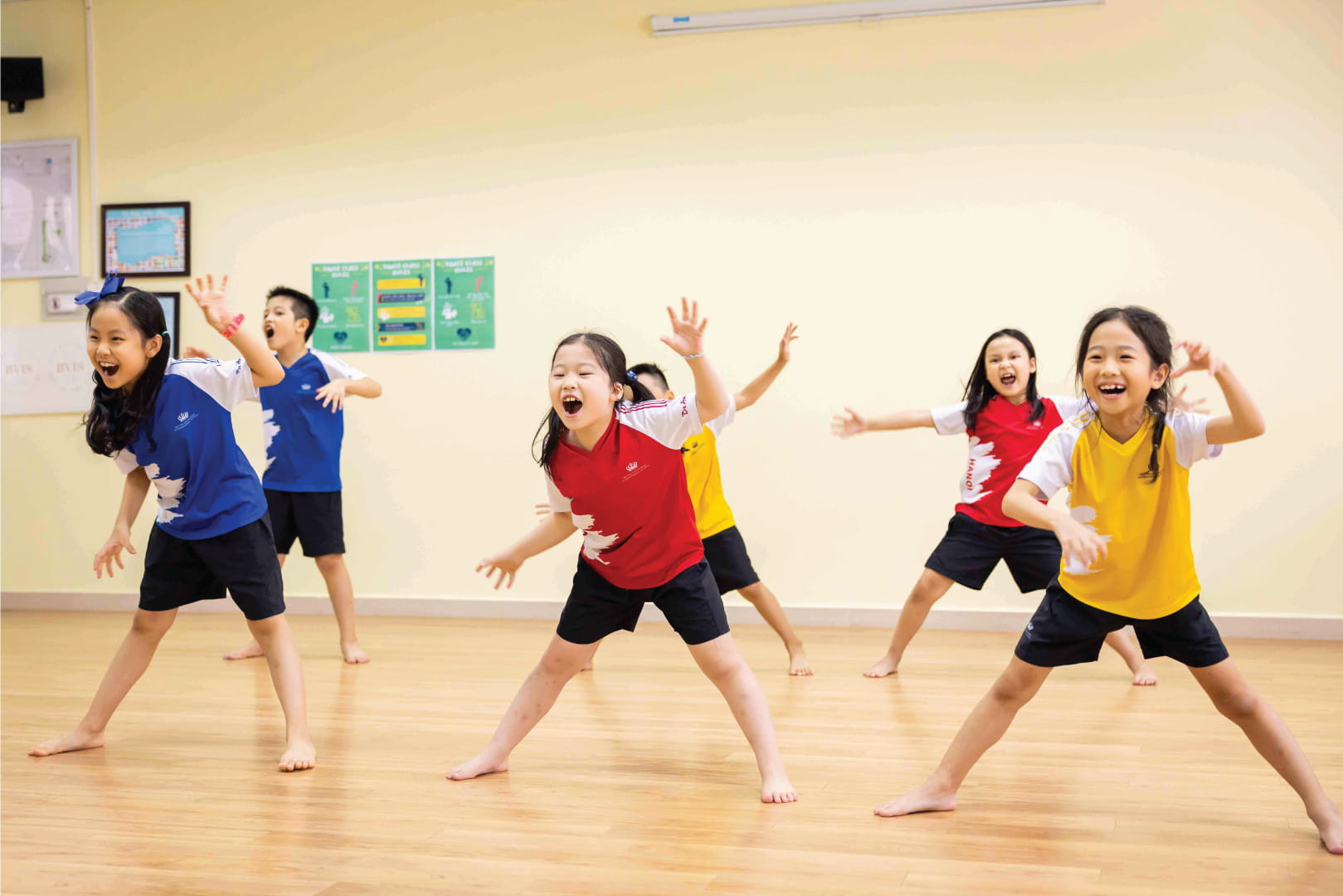 10 LỢI ÍCH KHI THEO HỌC TẠI KHỐI TIỂU HỌC BVIS - 10 good things about Primary at BVIS Hanoi