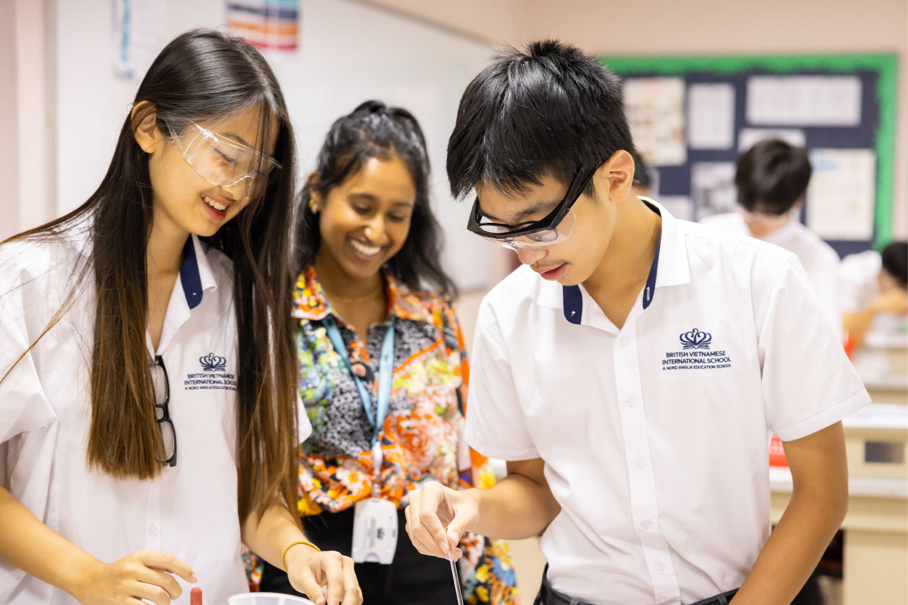 Kết quả kỳ thi IGCSE và A Level: Học sinh BVIS Hà Nội đạt kết quả cao kỷ lục - IGCSE and A Level Results BVIS Hanoi students among the worlds highest achievers