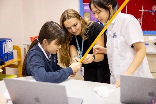 10 Lợi ích tuyệt vời khi theo học khối Trung học Trường BVIS Hà Nội - 10 Good Reasons To Be In Our Secondary
