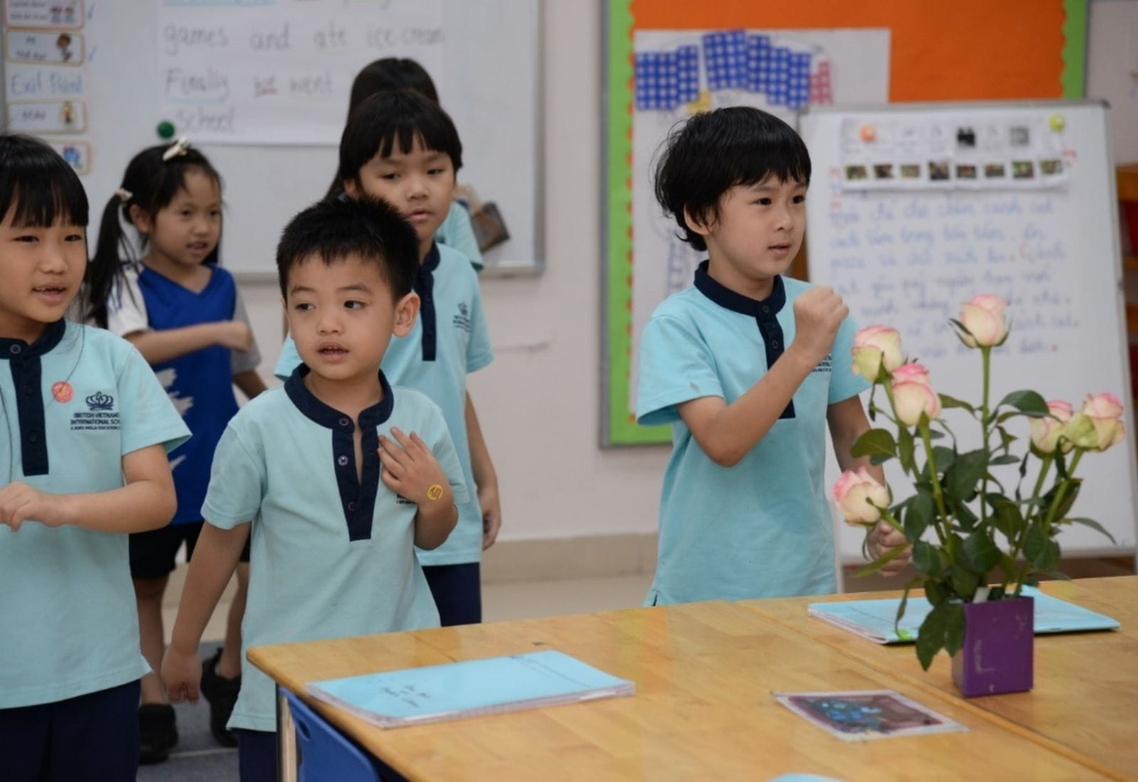 Bản tin hàng tuần ngày 13/10/2023 - Weekly Updates on 13-10-2023