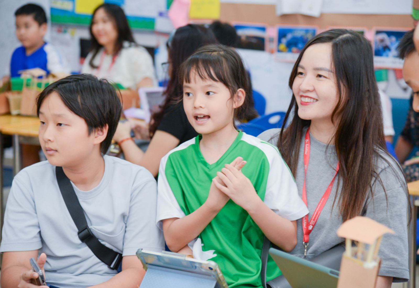 Bản tin hàng tuần ngày 13/10/2023 - Weekly Updates on 13-10-2023