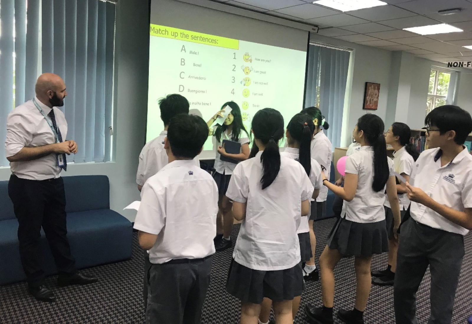 Bản tin hàng tuần ngày 13/10/2023 - Weekly Updates on 13-10-2023