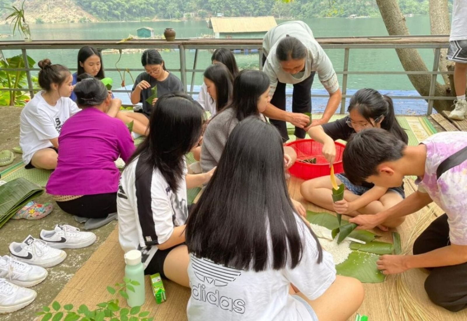 Bản tin hàng tuần ngày 3/11/2023 - Weekly Updates on 3-11-2023