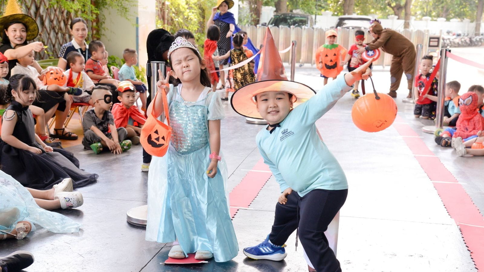 Bản tin hàng tuần ngày 3/11/2023 - Weekly Updates on 3-11-2023