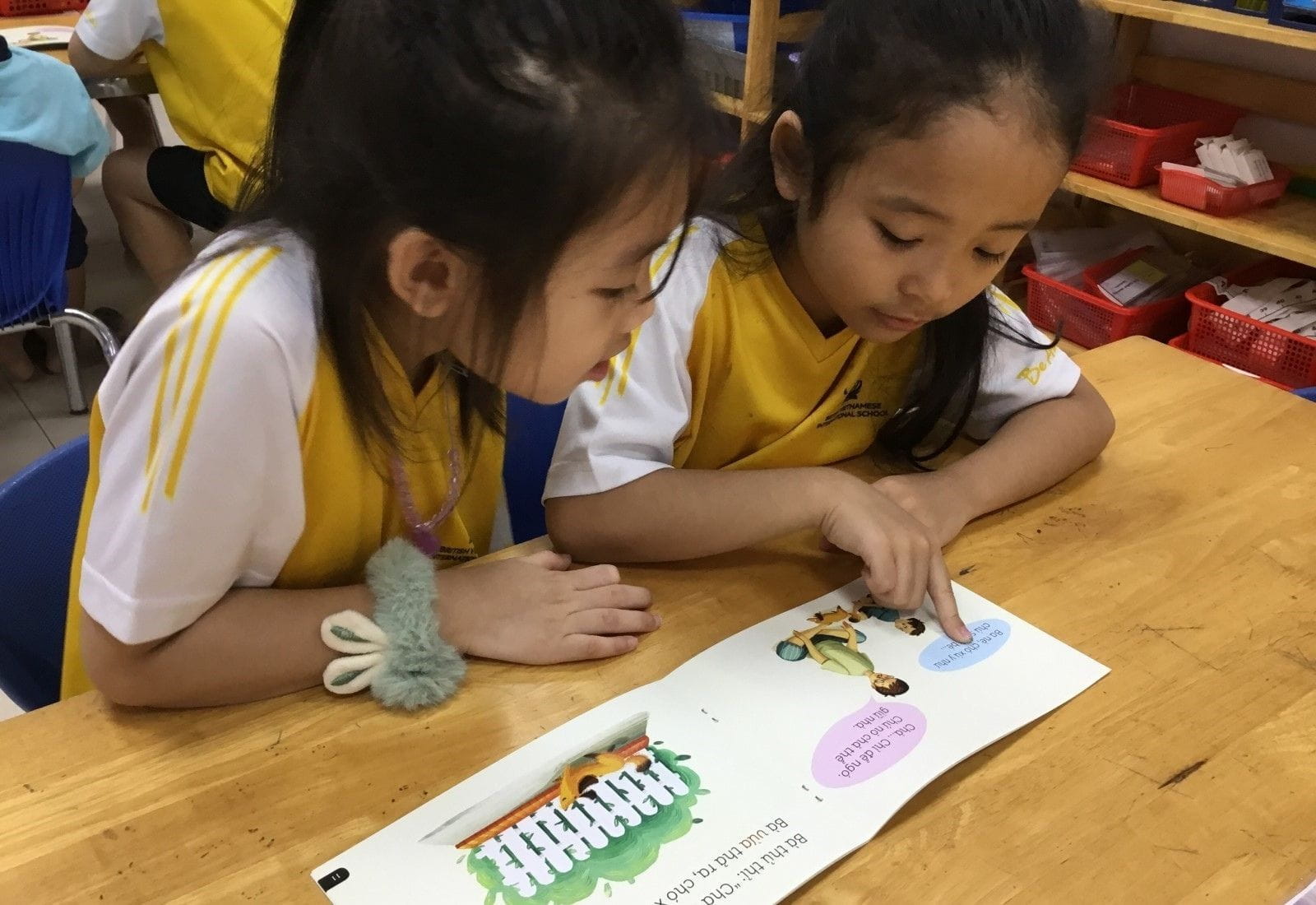 Bản tin hàng tuần ngày 29/9/2023 - Weekly Updates on 29-9-2023