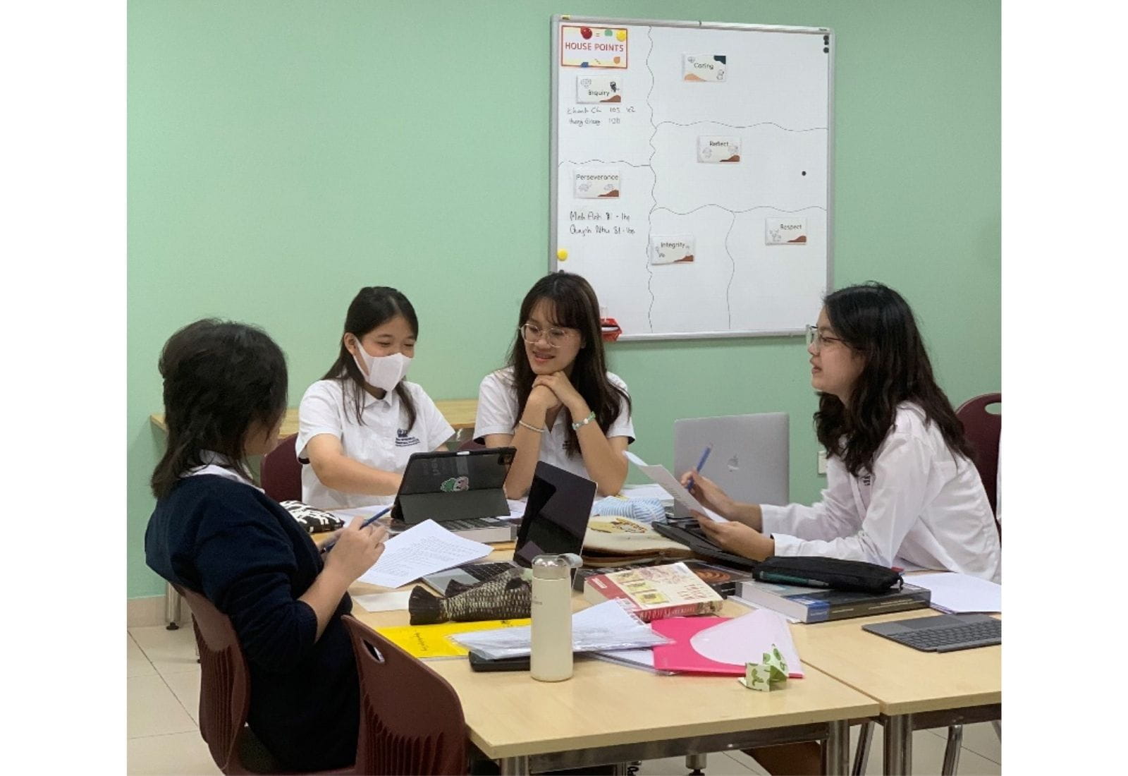 Bản tin hàng tuần ngày 29/9/2023 - Weekly Updates on 29-9-2023