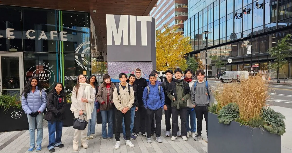 Chương trình khối KS3 (Lớp 7-9) - Small Text And Image 1