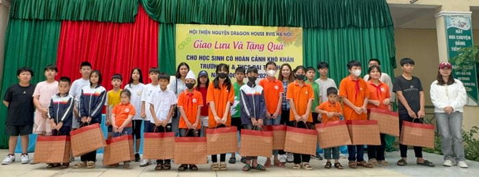 Spreading the Happiness through Giving: A heartfelt charity trip to Bac Giang by the BVIS Hanoi community - A heartfelt charity trip to Bac Giang by the BVIS Hanoi community