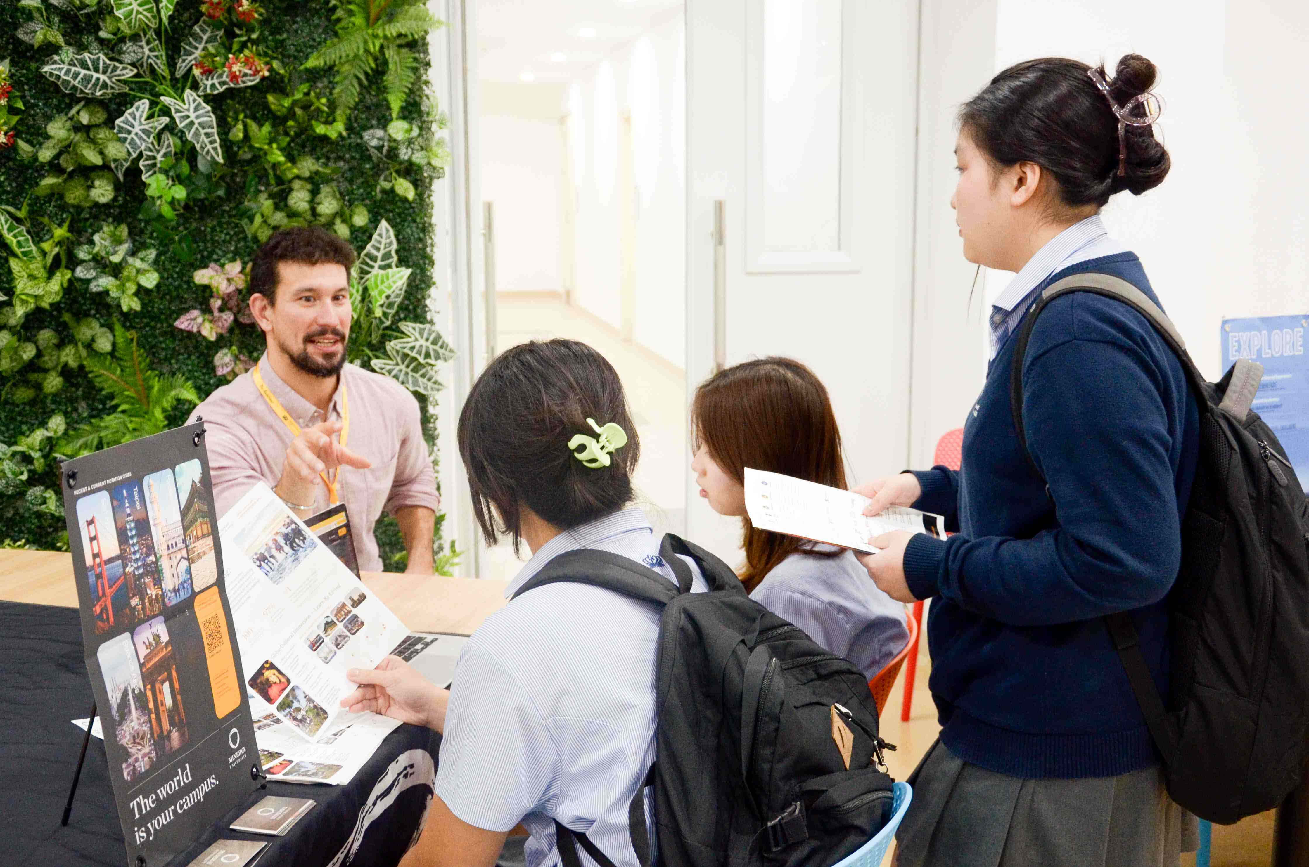 Hành trang vào Đại học được bồi đắp vững vàng qua những năm Trung học (Phần 2) - career pathways british international education