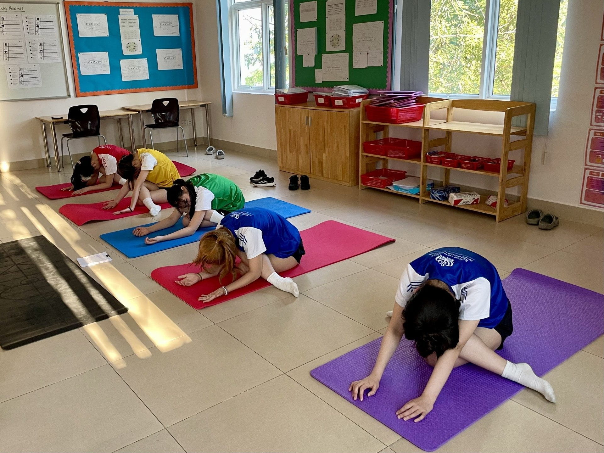 Thành Tích & Hoạt Động Học Sinh (24/11 - 28/11/2025) - Weekly Updates 28-11-25