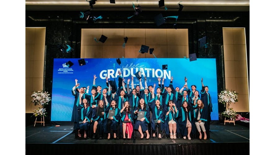 Lễ Tốt nghiệp Khóa 2020-graduation-class-of-2020-317A4584