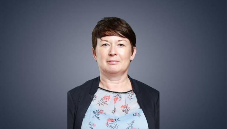 janet_davidson--00--bvishanoi_com-00002