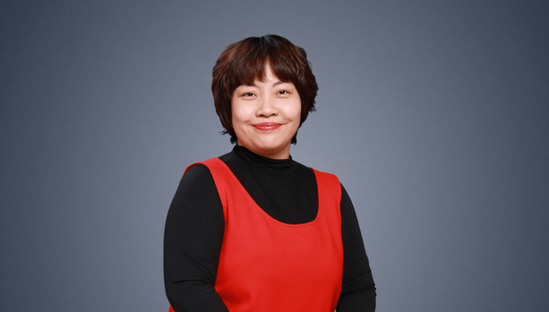 Cô Đào Hồng Ly - Ly Dao