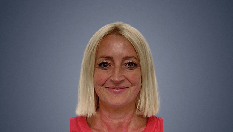 Karen Hunnisett - Karen Hunnisett