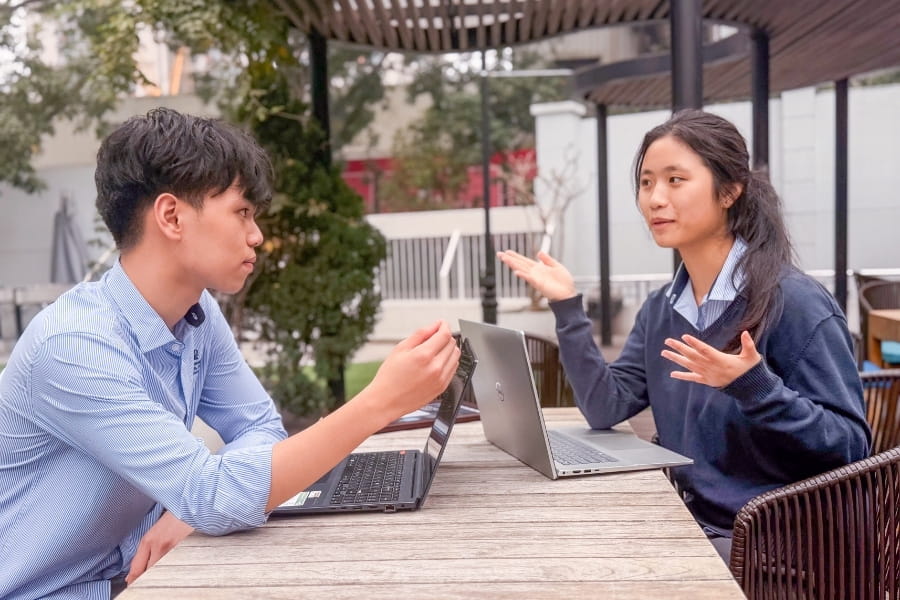 Skills AI Can’t Match | Nord Anglia Education - 02 - Carousel Default