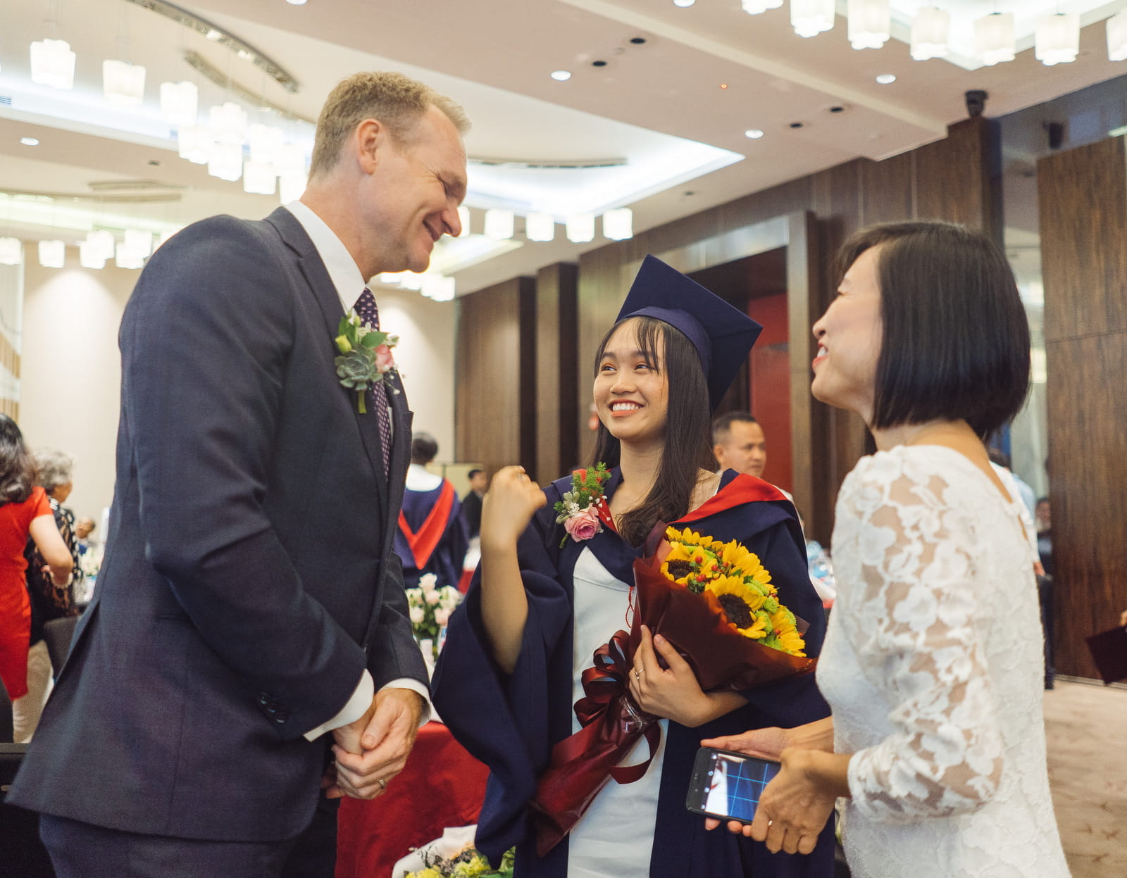 BVIS HCMC _Sixth form graduation 