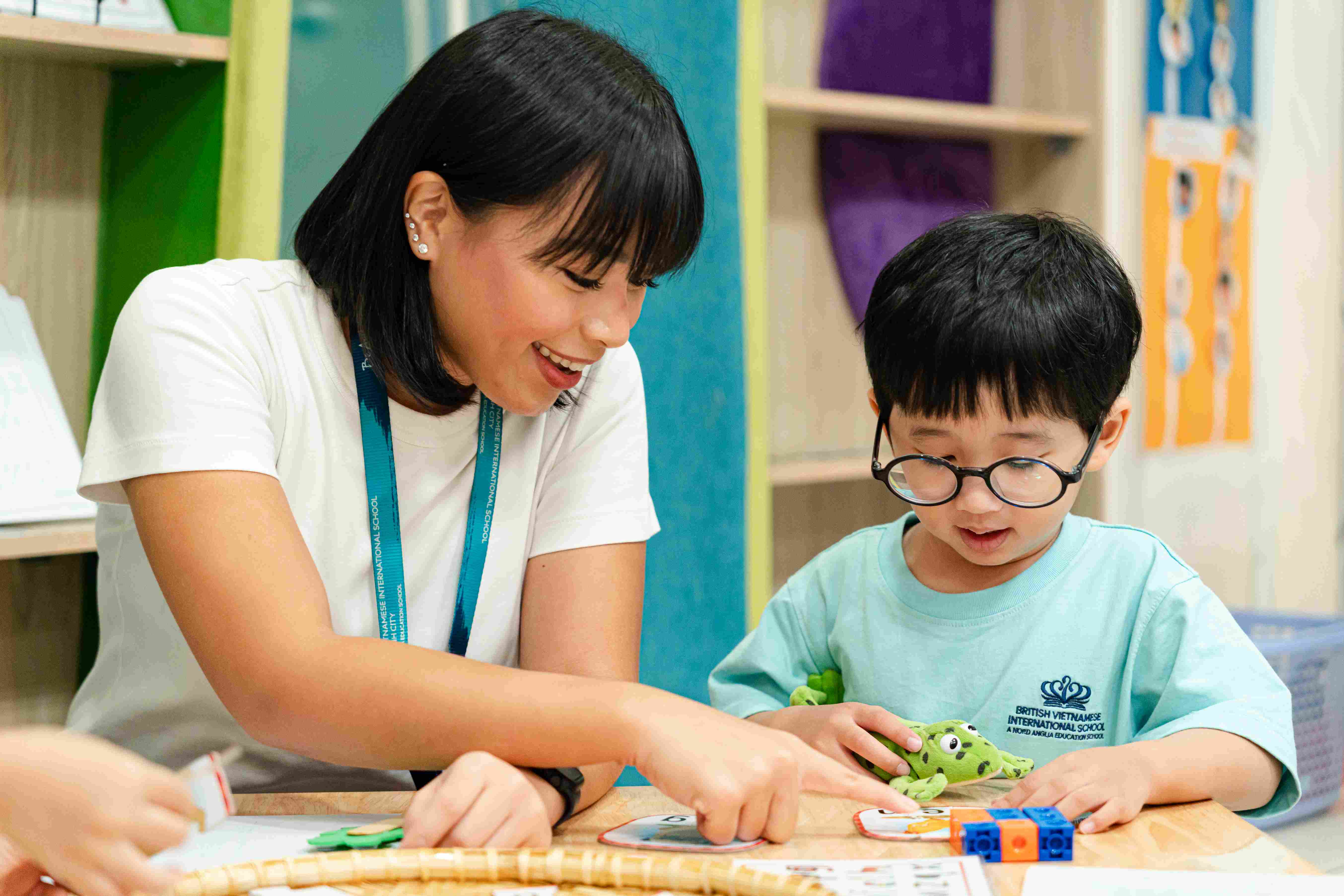  Thành tích giảng dạy mầm non song ngữ | BVIS HCMC - Image-50-pattern 2