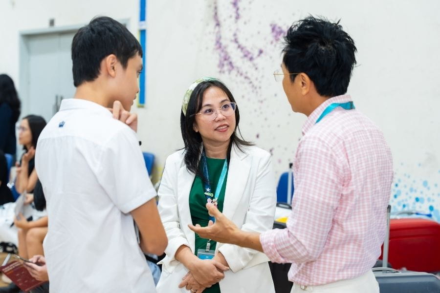 Tư vấn Đại học và Hướng nghiệp | BVIS HCMC | Nord Anglia  - UCG Timeline