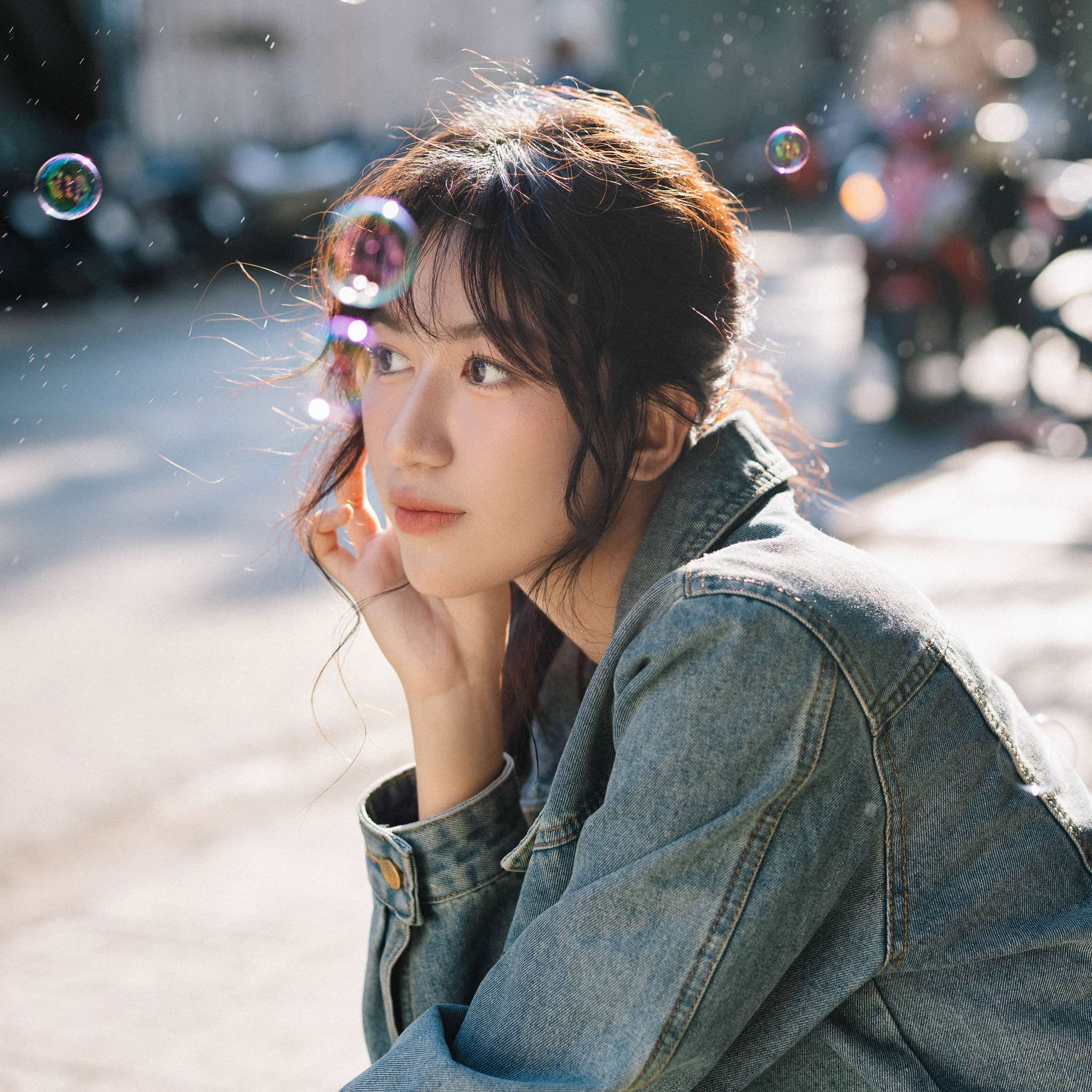 Tuition Fees | British Vietnamese International School HCMC - Feature Cards - Meet our alumni