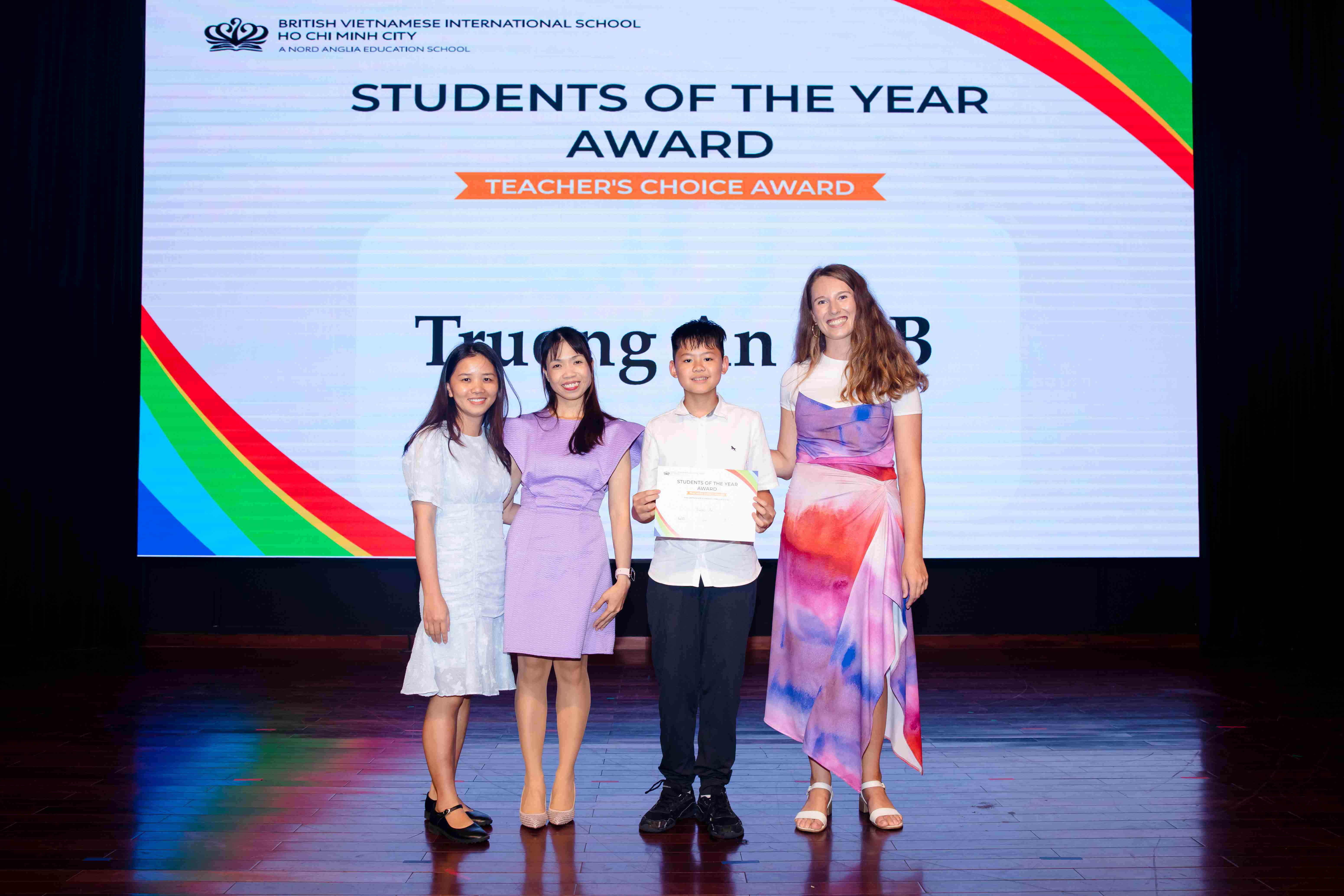 CVP7060IllusionStudio11zonjpg