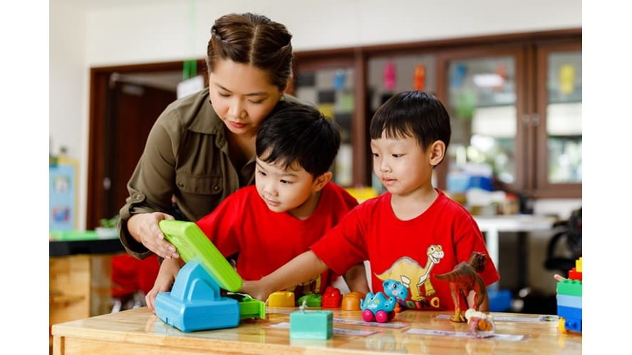 Development of Babies and Toddlers - Factors Affecting Your Child's Development | BVIS HCMC | Nord Anglia-development-of-babies-and-toddlers--factors-affecting-your-childs-development-BVIStruongmamnonquoctesongnguhcm2