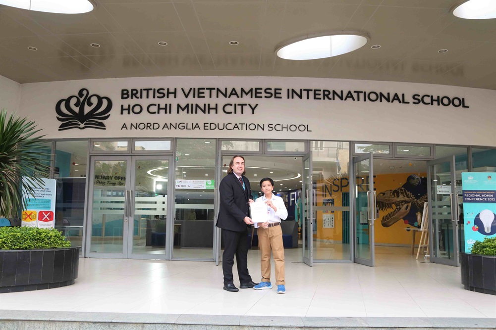 Chúc mừng em Nguyễn Minh Trung đã xuất sắc giành được Học bổng khối Trung học năm học 2022-2023 - A Secondary Merit Scholarship For The Academic Year 2022 2023