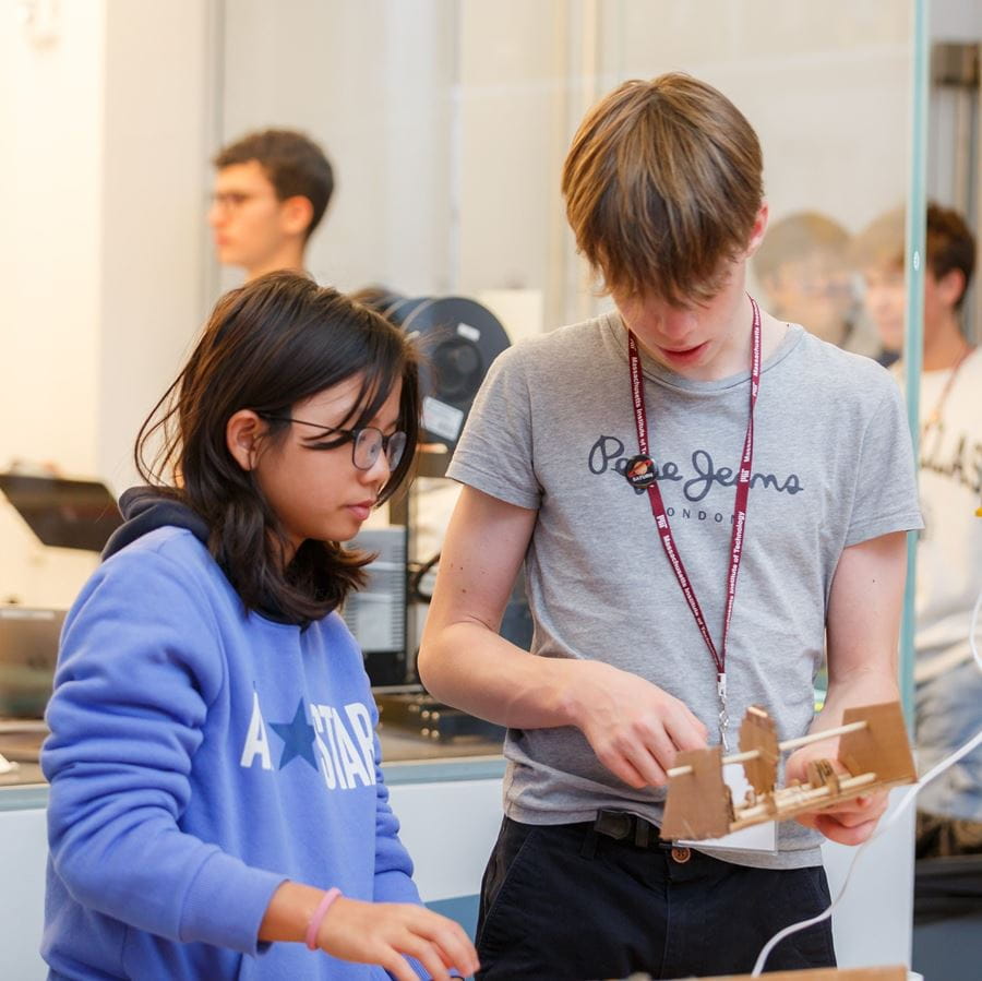 A priceless week of STEAM exploration for Bao Quyen, Year 10 - A priceless week of STEAM exploration for Bao Quyen Year 10 at MIT