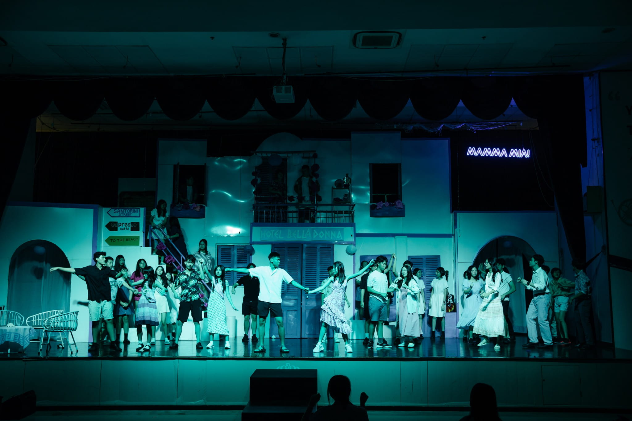 The classical music Mamma Mia: The happy melody from the Mediterranean sunshine overflows! - Carousel For News Detail