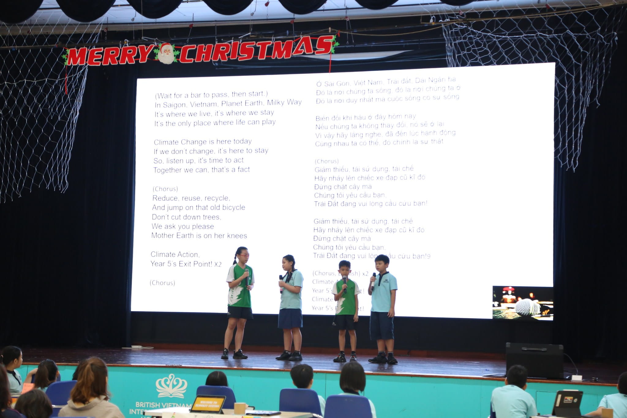 Buổi tổng kết Chương trình Tiểu học Quốc tế (IPC) của Lớp 5 học kỳ 1 năm 2023-2024 - Carousel For News Detail