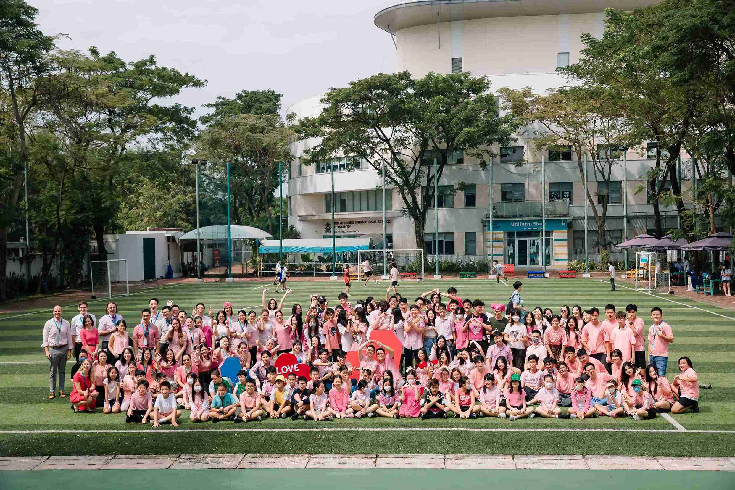 #LOVEBVIS2023 - CÙNG THỂ HIỆN TÌNH YÊU ĐẾN BVIS NGAY HÔM NAY!  - LOVEBVIS2023 SHOW YOUR LOVE TO BVIS TODAY