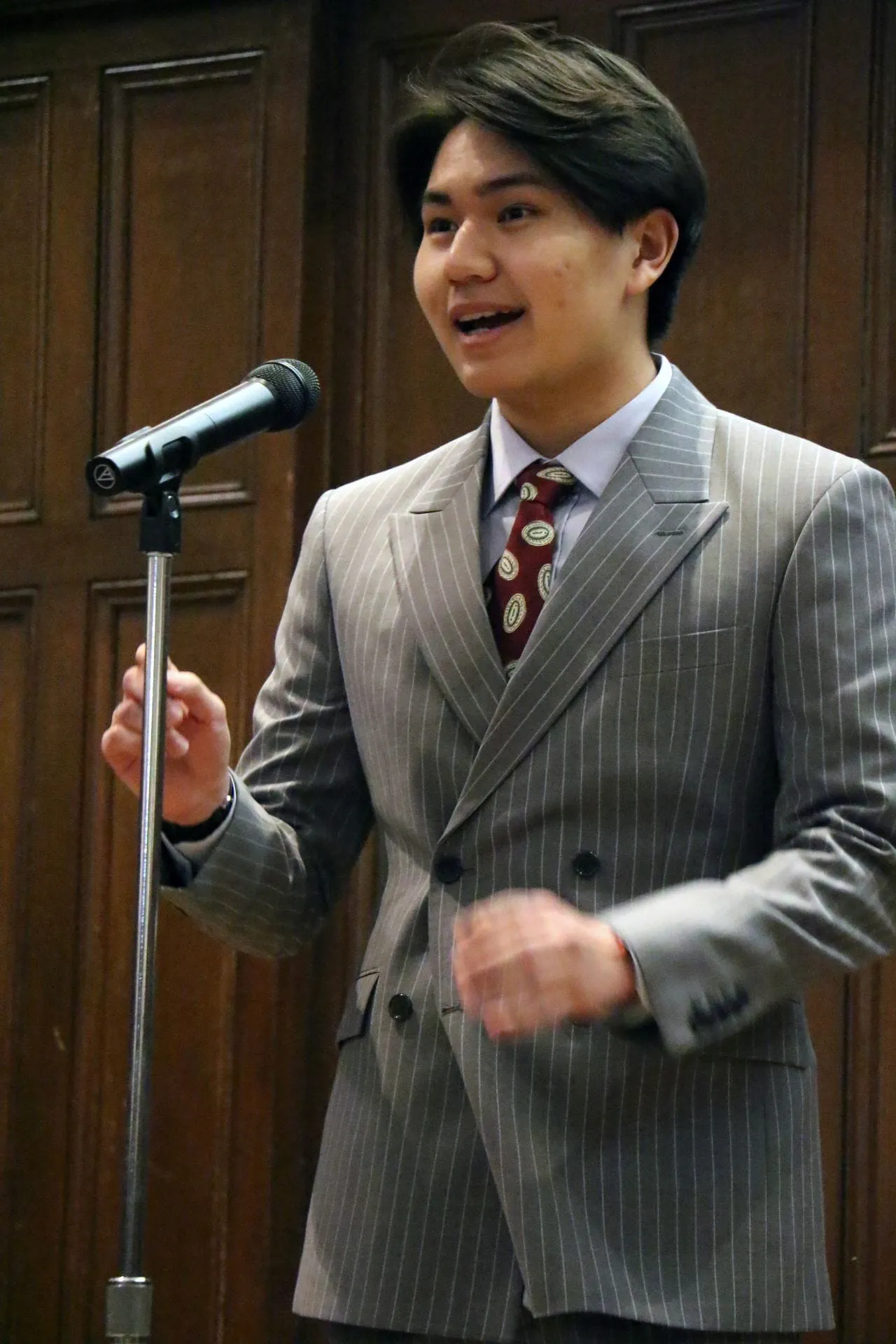 Kevin Luong Nghi, Class of 2023 alumnus wins the best presentation awards at the PVH Corp Ground Floor Challenge Competition 2024, USA - Carousel For News Detail