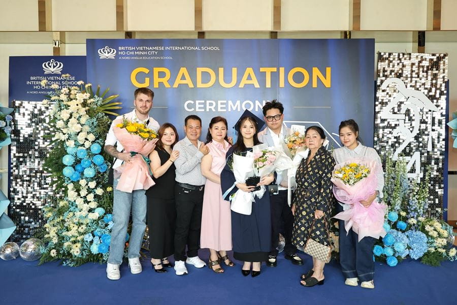 An unforgettable Graduation Ceremony at BVIS HCMC - An unforgettable Graduation Ceremony at BVIS HCMC