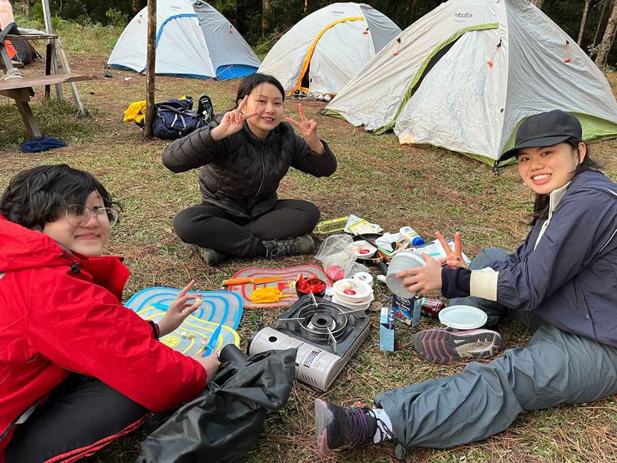 Secondary students successfully complete their adventurous journey as part of the Bronze Duke of Edinburgh’s International Award! - Secondary students successfully complete their Bronze Duke of Edinburgh International Award