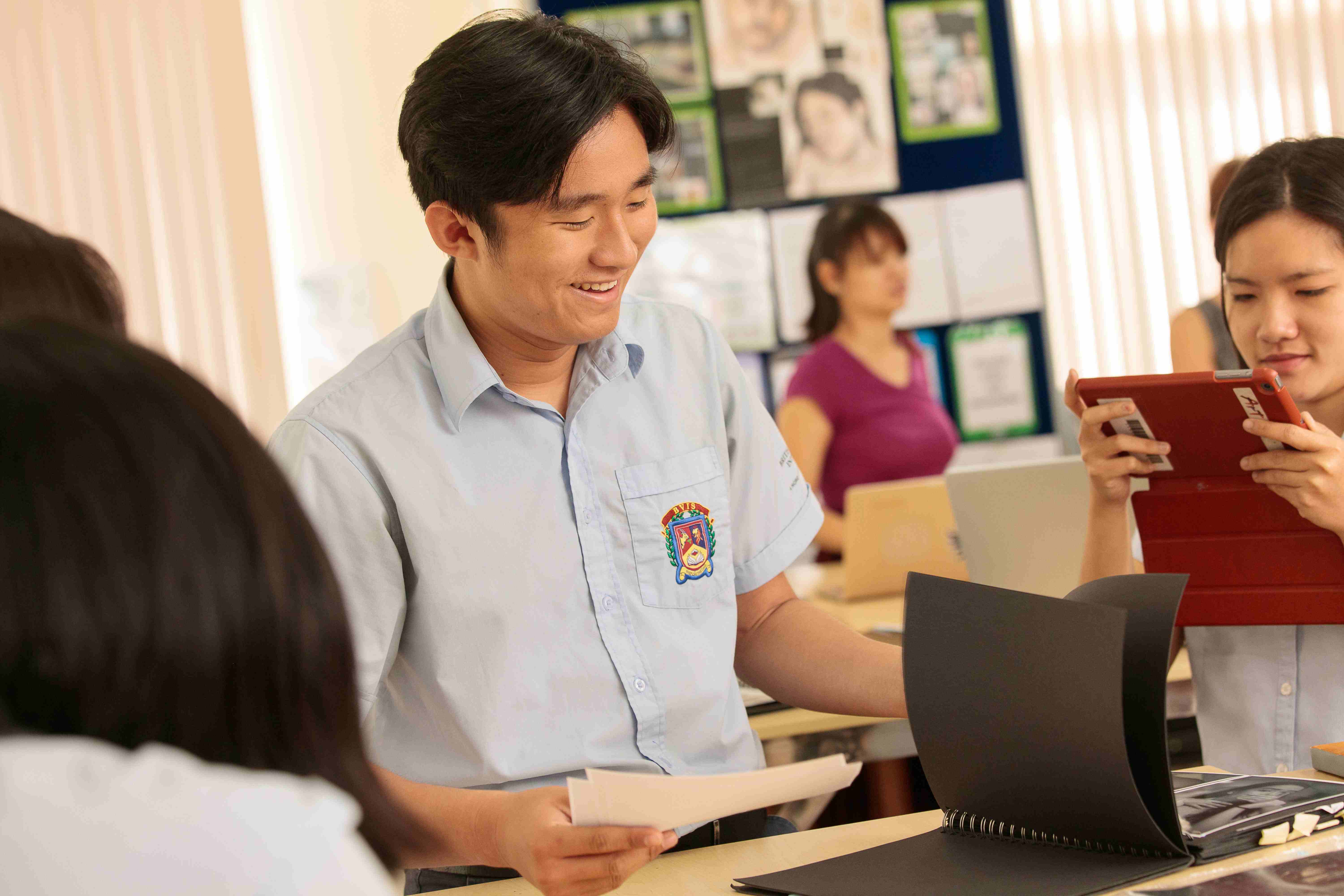 Kết nối cựu học sinh BVIS - Thiện Nhân (Kiwi), tốt nghiệp Niên khóa 2018, chia sẻ trải nghiệm du học độc đáo tại Mỹ và Úc - Carousel For News Detail