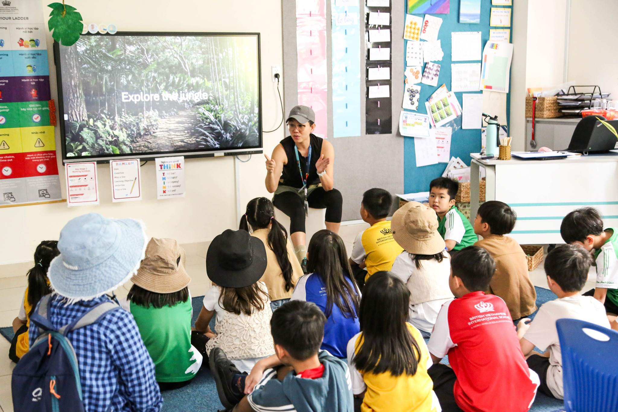 Year 4 "Young Explorers" are excited to discover the world - Carousel For News Detail