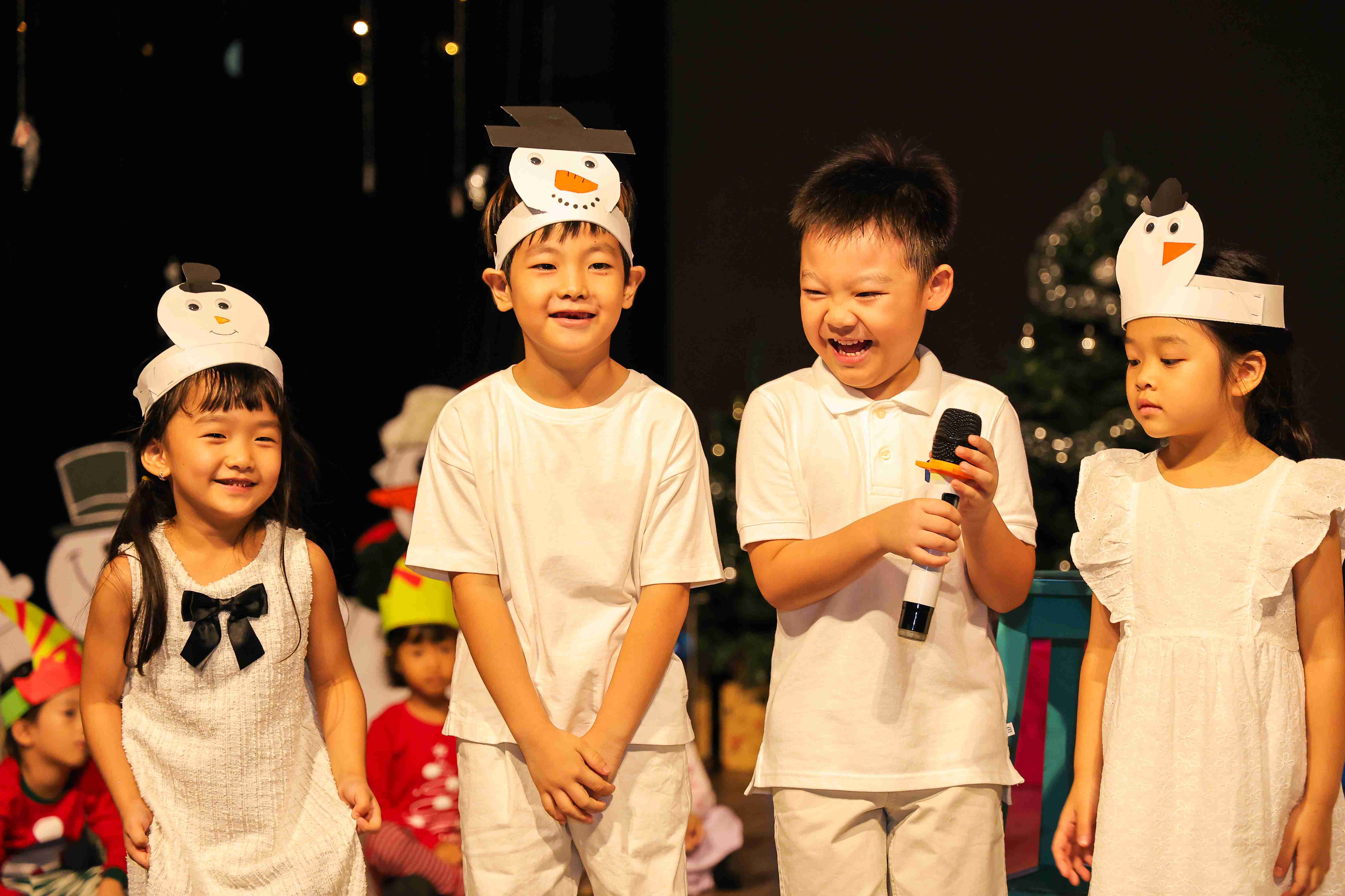 Kicking Off the Festive Season with Year 1’s Joyous Christmas Melodies - Kicking off the festive season with Year 1 joyous Christmas melodies