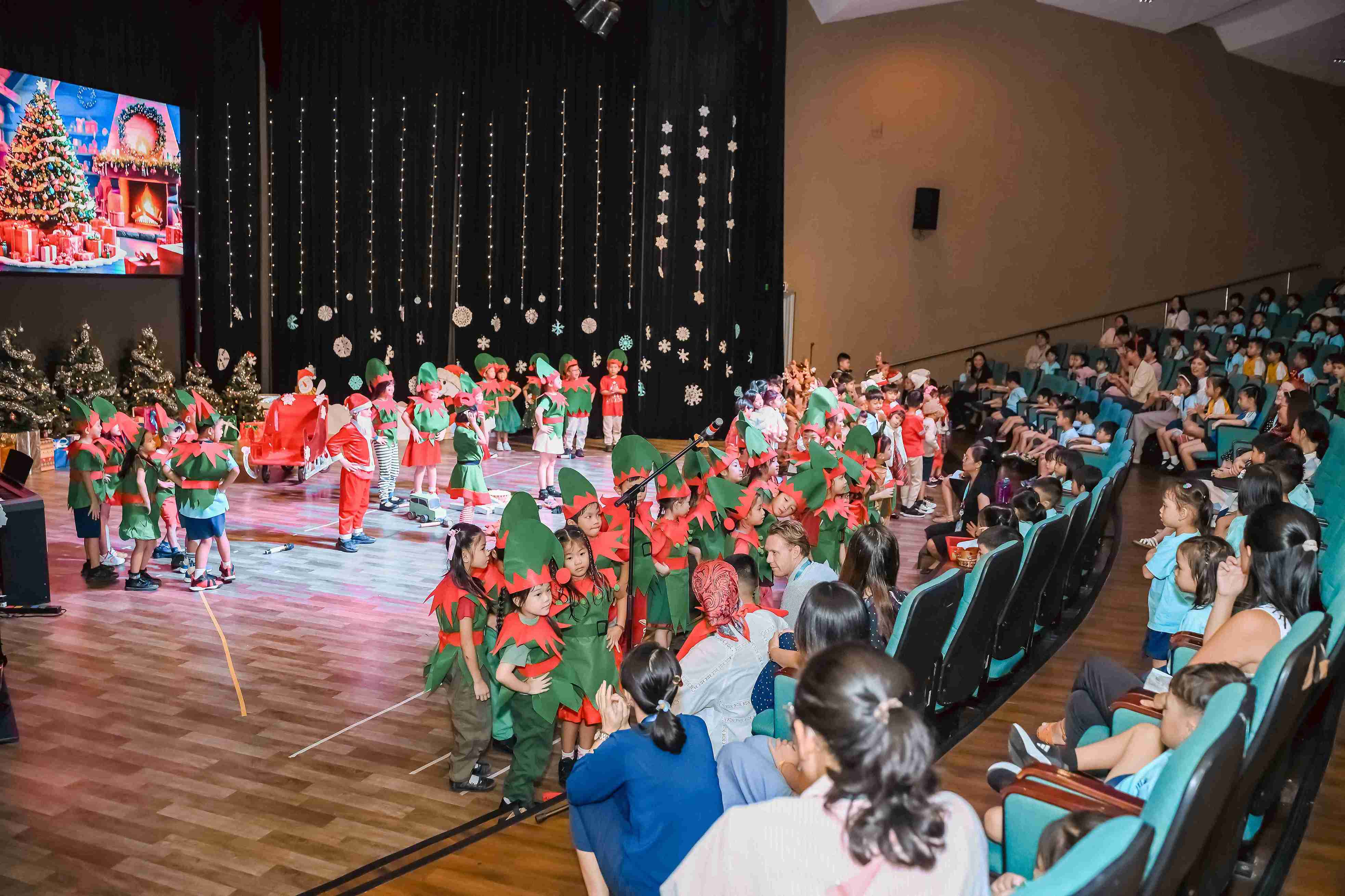Year 2 Celebrates Christmas with the Musical “Ralph the Reindeer” - Carousel For News Detail