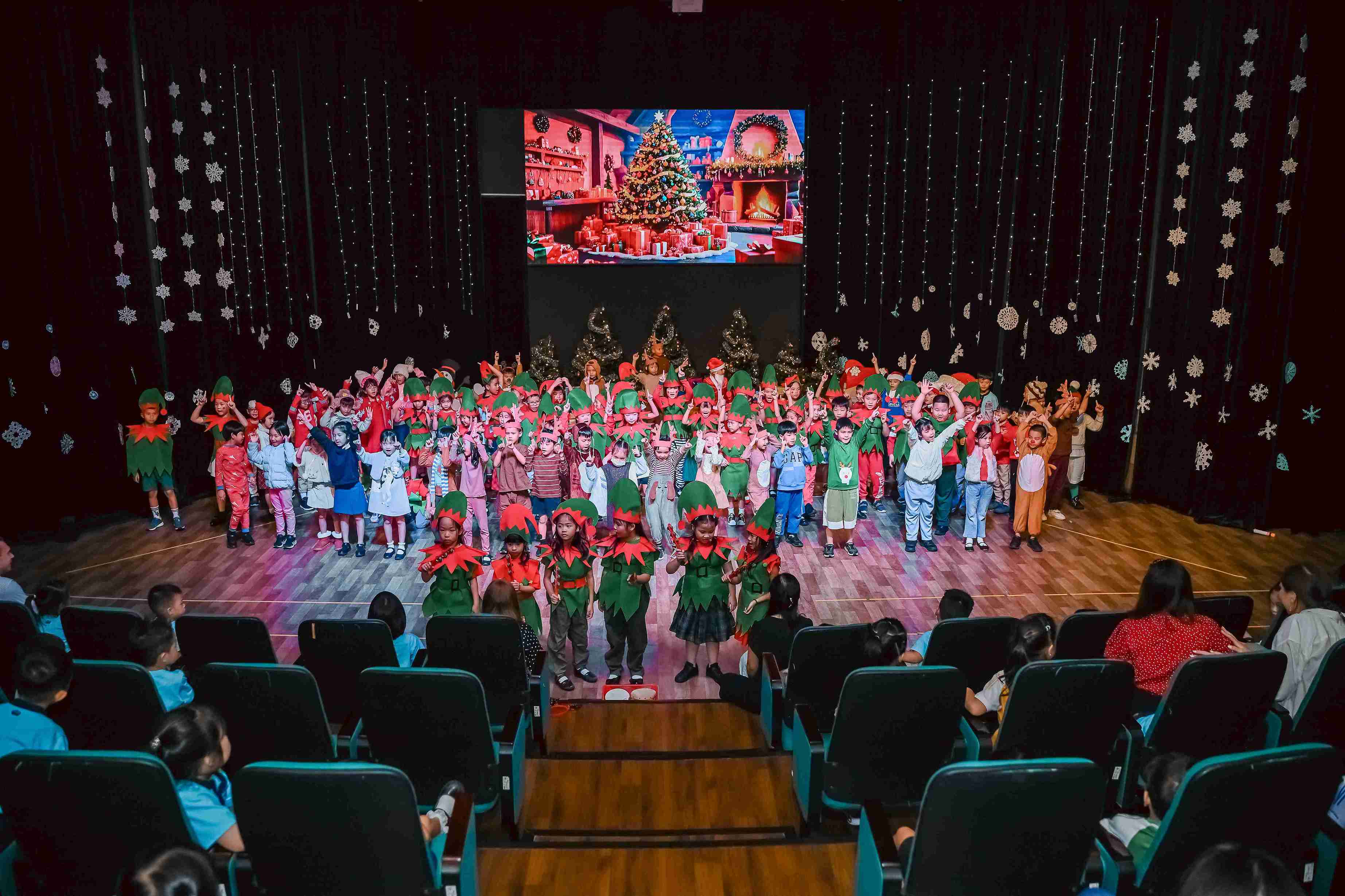 Year 2 Celebrates Christmas with the Musical “Ralph the Reindeer” - Carousel For News Detail