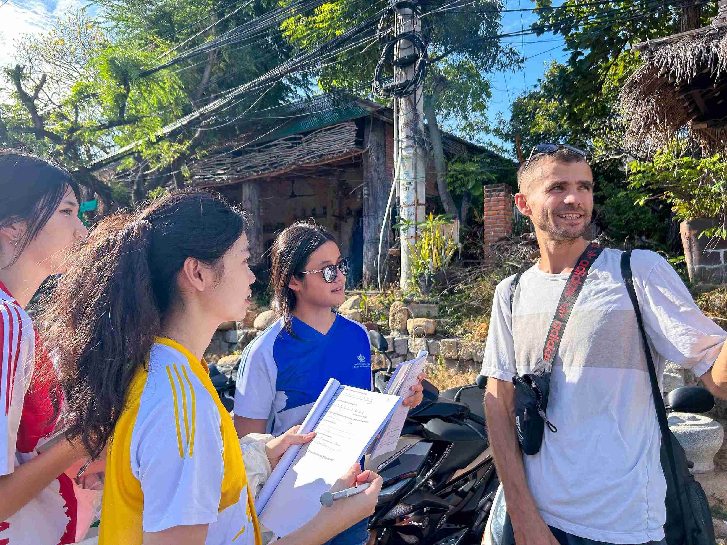 Khối 11 Trải Nghiệm Thực Địa Môn Địa Lý tại Mũi Né - Carousel For News Detail