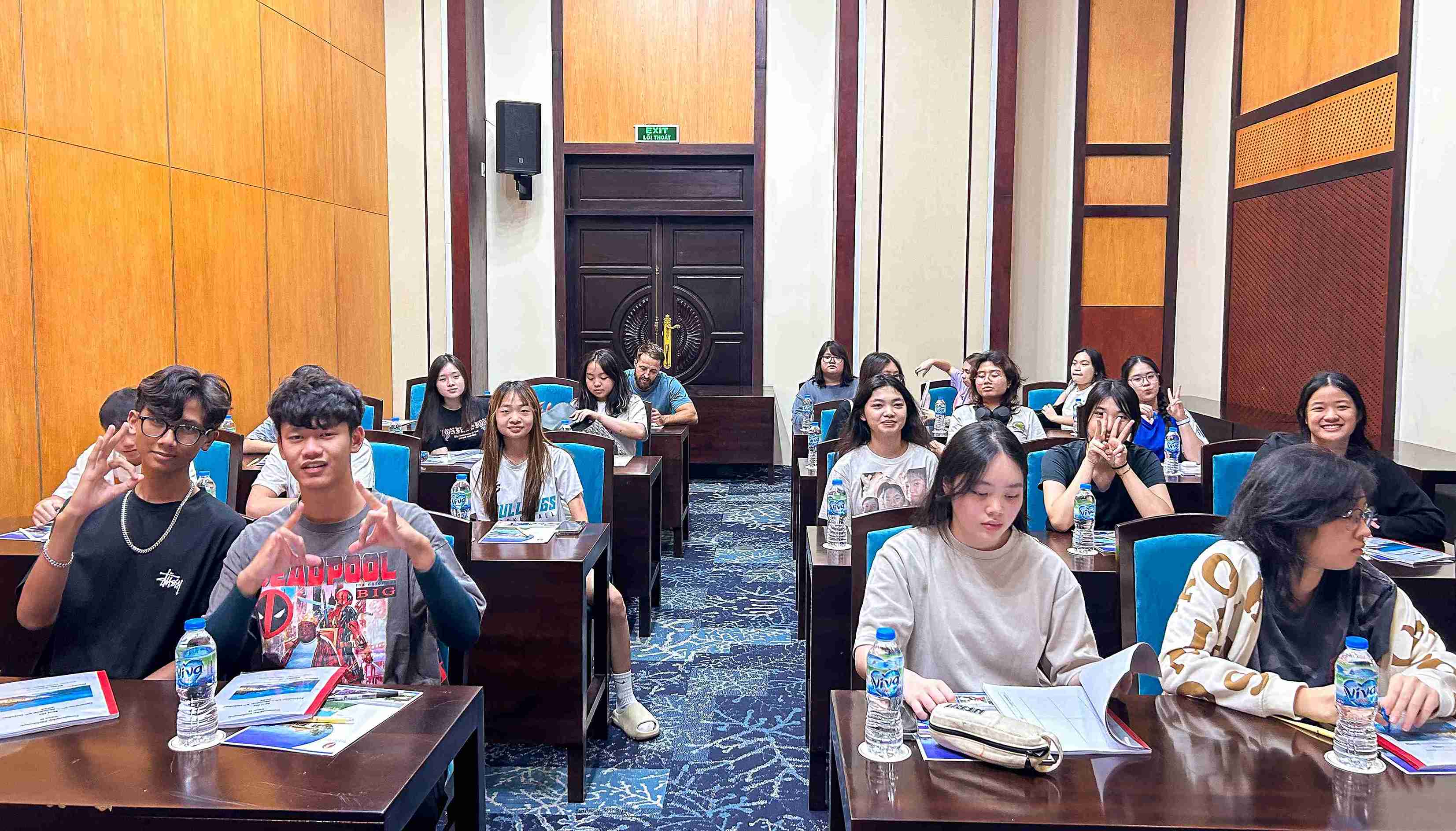 Khối 11 Trải Nghiệm Thực Địa Môn Địa Lý tại Mũi Né - Carousel For News Detail