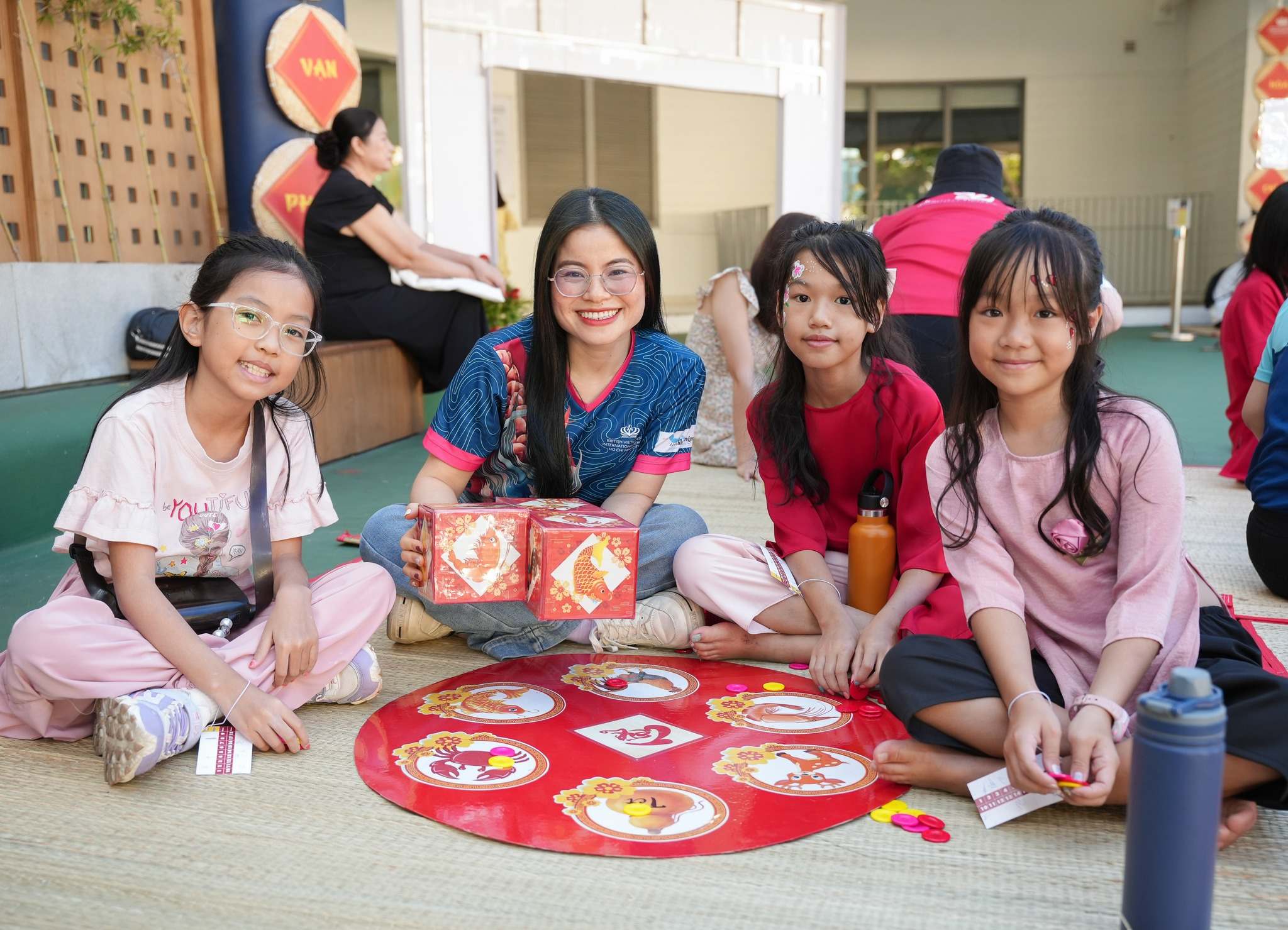 Welcome the Year of the Snake 2025 with Our Traditional Tết Festival Embracing Vietnamese Heritage - Carousel For News Detail