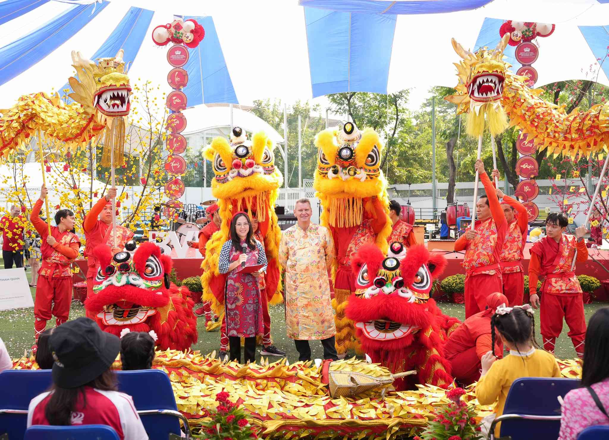 Welcome the Year of the Snake 2025 with Our Traditional Tết Festival Embracing Vietnamese Heritage - Welcome the Year of the Snake 2025 with Our Traditional Tet Festival Embracing Vietnamese Heritage