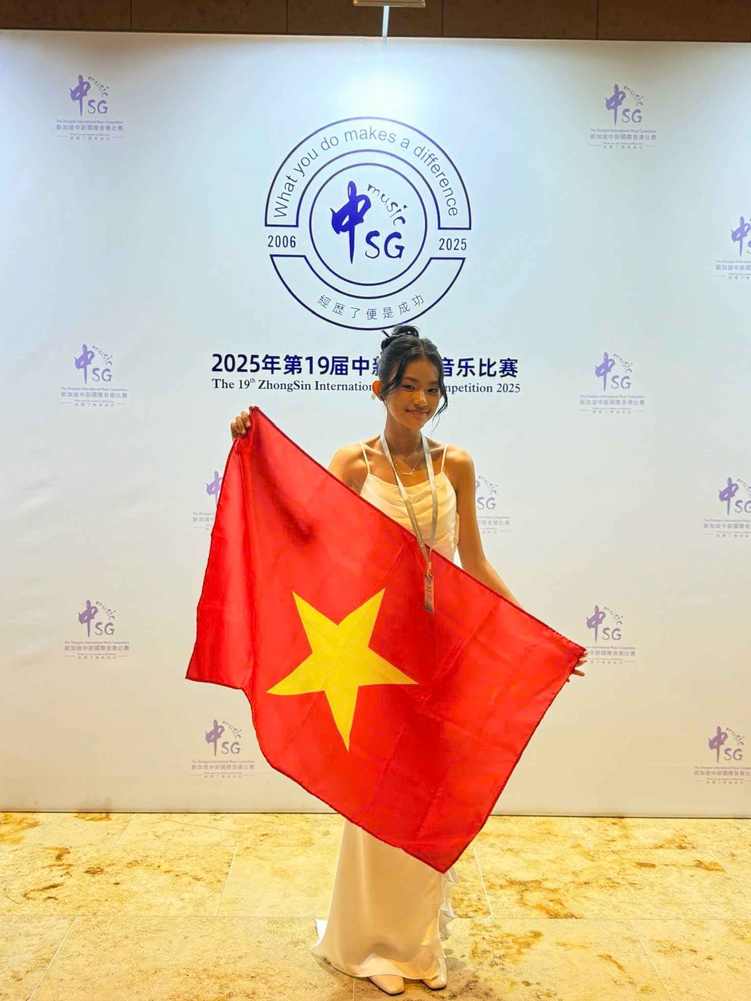 Exciting news to start the year: Congratulations to Dong Phuong, Year 8 on winning first prize at the Zhongsin International Music Competition 2025! - Congratulations to Dong Phuong Year 8 on winning first prize at the Zhongsin International Music