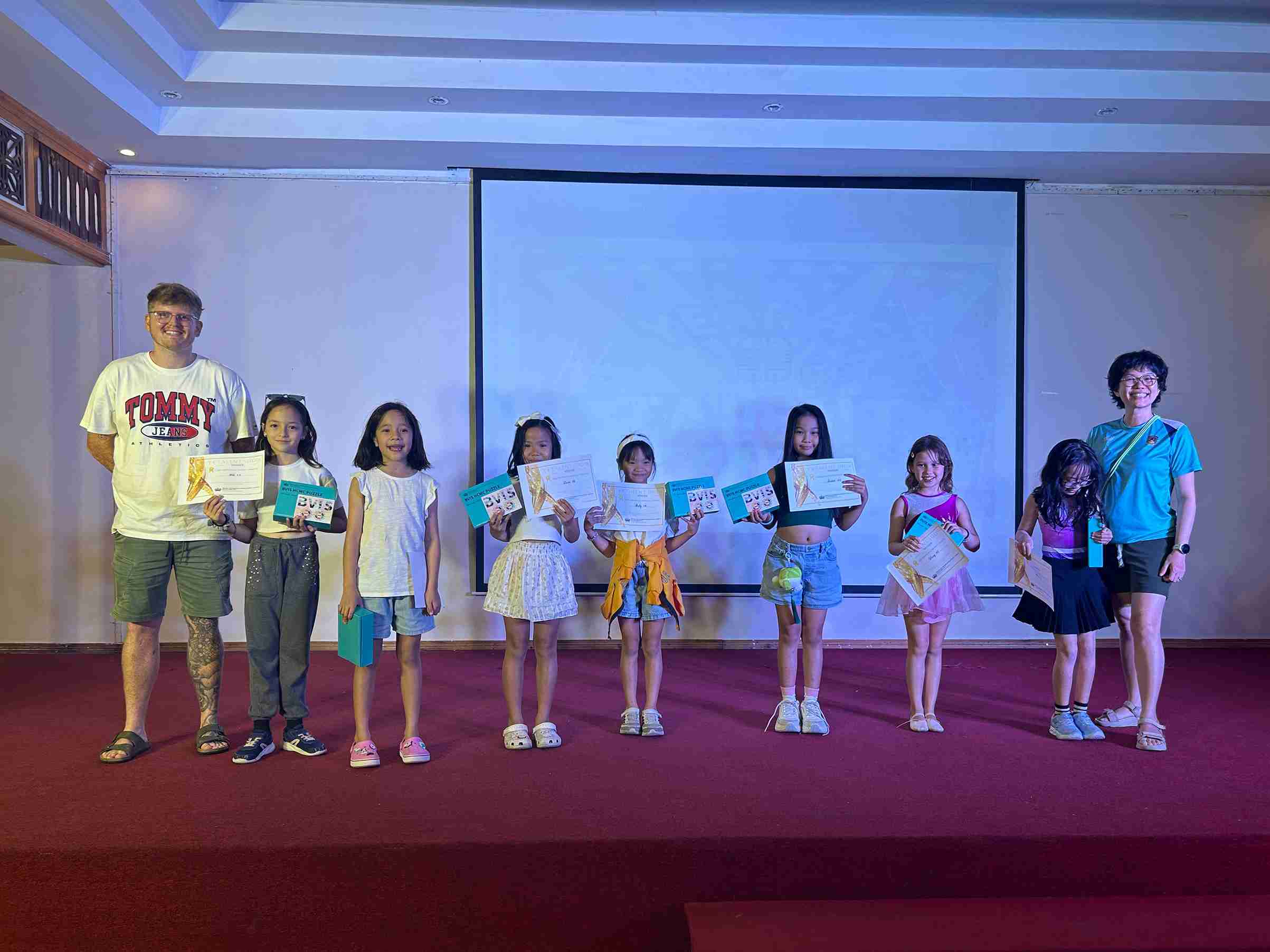 Khối 4 Lần Đầu Trải Nghiệm Chuyến Dã Ngoại Xa Nhà Tại Long Hải! - Carousel For News Detail