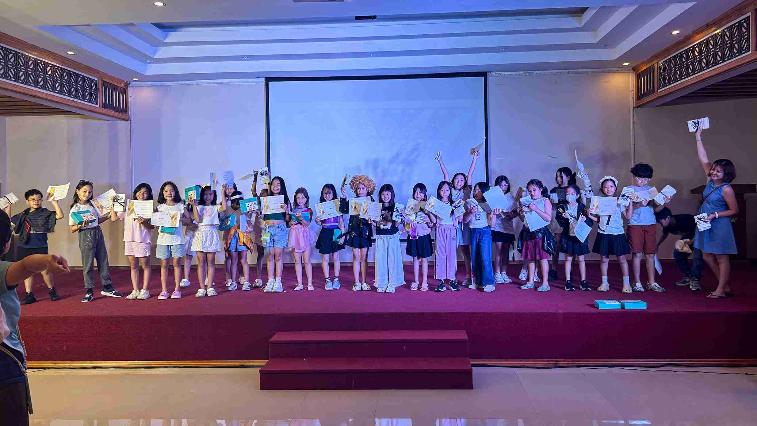 Khối 4 Lần Đầu Trải Nghiệm Chuyến Dã Ngoại Xa Nhà Tại Long Hải! - Year 4 s First Residential Trip to Long Hai