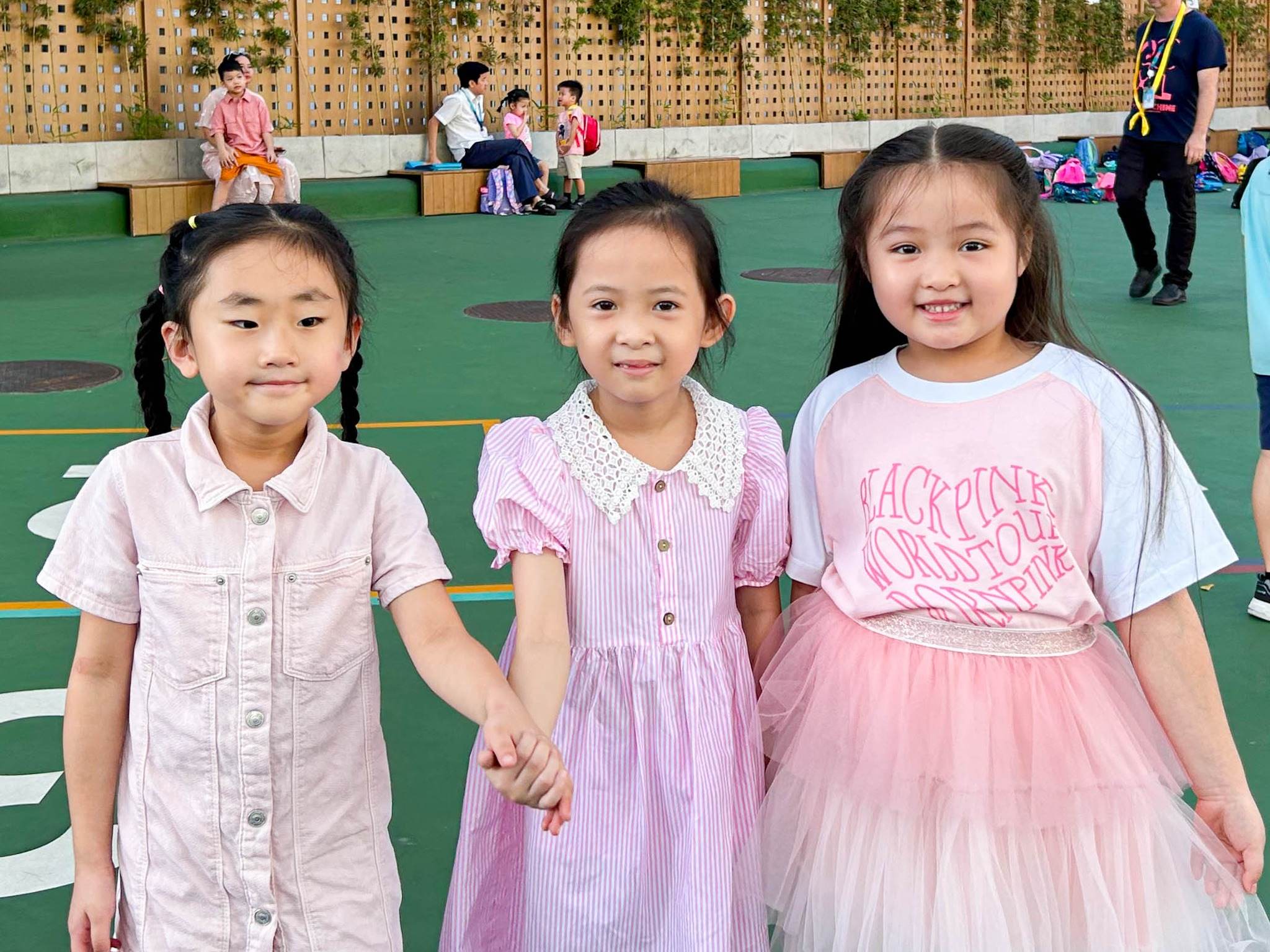 Pink Friday: A Sweet Ending to #LoveBVIS Week! - love bvis