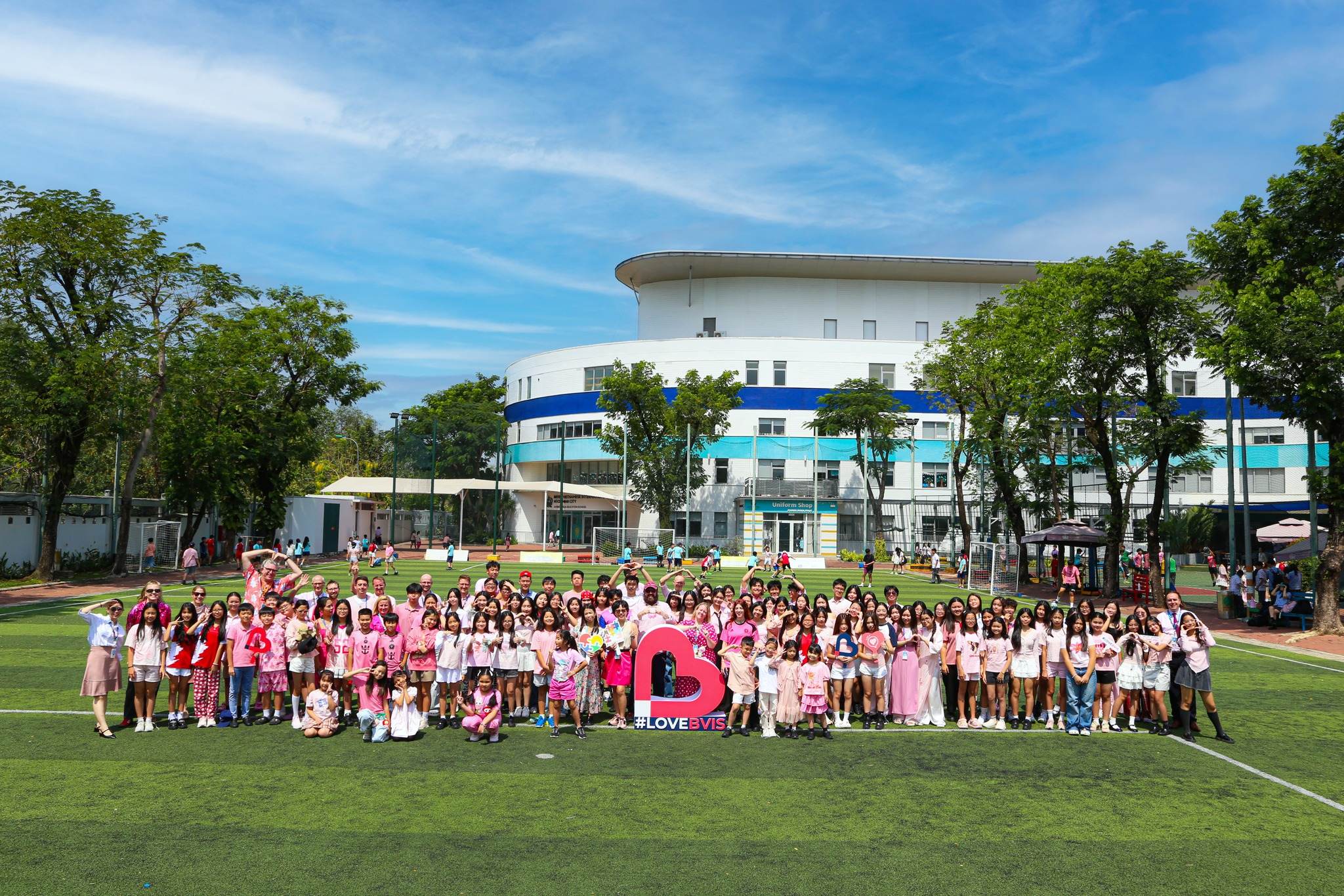 Ngày Thứ Sáu Hồng: Khép Lại Tuần Lễ #LoveBVIS Đầy Ngọt Ngào! - Pink Friday A Sweet Ending to LoveBVIS Week